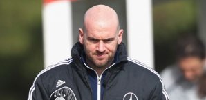 Roland Vrabec übernimmt vorübergehend das Traineramt bei St. Pauli Roland Vrabec,FC St. Pauli,2. Bundeslig