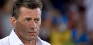 Michael Skibbe verpasste es, wieder ins Titelrennen einzugreifen Michael Skibbe