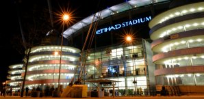 Das Etihad Stadium wird erweitert etihad