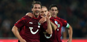 Mit Christian Schulz und Leon Andreasen soll bei 96 verlängert werden Christian Schulz, Leon Andreasen
