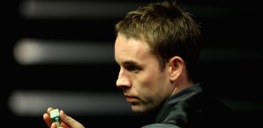 Ali Carter muss sich einer Behandlung unterziehen Ali Carter