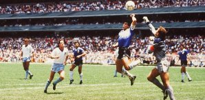 Diego Maradona sorgte für einen kuriosen Treffer Diego Maradona