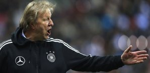 Horst Hrubesch trainiert die deutsche U-21-Nationalmannschaft Horst Hrubesch