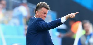 Louis van Gaal geht mit sehr viel Respekt vor den Mexikanern ins Achtelfinale Louis van Gaal, Niederlande