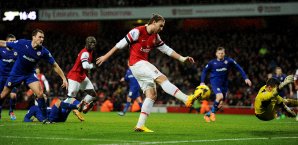 Nicklas Bendtner wurde schon vor der Saison von Armin Veh umworben Nicklas Bendtner