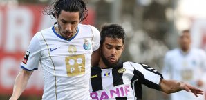 Daniel Candeias (r.) spielte vergangene Saison noch für CD Nacional Daniel Candeias