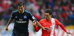 Bald Teamkollegen beim HSV? Dennis Diekmeier (l.) und der Mainzer Nicolai Müller (r.) Nicolai Müller, Dennis Diekmeier