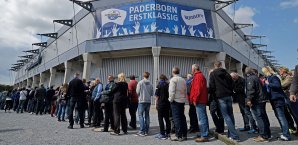 Fans, die in Paderborn ins Stadion wollen, müssen kräftig in die Tasche greifen Paderborn