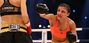 Susi Kentikian verteidigt ihren Gürtel gegen Fujioka Susi Kentikian