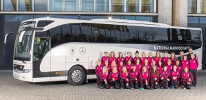 DFB-Frauen, Mercedes-Benz