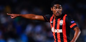 Douglas Costa will offenbar zum FC Chelsea wechseln Douglas Costa