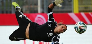 Nadine Angerer fühlt sich noch fit genug für den Leistungssport Nadine Angerer