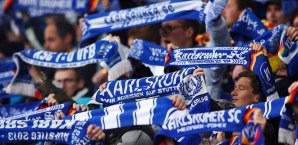 Keine Probleme gab es zwischen den Fans von Karlsruhe und Kaiserslautern Fans, Kralsruhe
