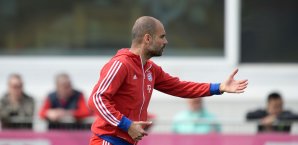 Pep Guardiola begrüßte einen 15-Jährigen im Profitraining Pep Guardiola