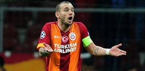 Wesley Sneijder und Gala empfangen Basaksehir Wesley Sneijder