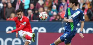 Yunus Malli (l.) spielt bislang eine starke Rückrunde Yunus Malli