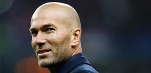 Zinedine Zidane kann sich ein Engagement bei Real Madrid als Cheftrainer vorstellen Zinedine Zidane