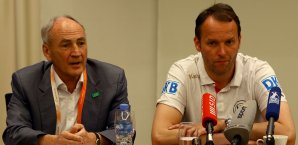 Verbandschef Bernhard Bauer (l.) trat Ende März zurück Bernhard Bauer