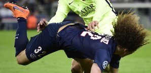 David Luiz musste sich nach dem Spiel gegen Barcelona ordentlich Kritik gefallen lassen David Luiz