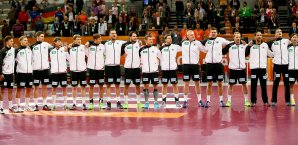 Für die Deutschen geht es gegen Spanien um die Qualifikation zur EM DHB-Team
