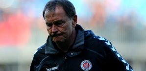 Ewald Lienen hatte gegen Heidenheim nicht wirklich viel zu Lachen Ewald Lienen