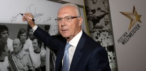 Franz Beckenbauer glaubt an das Weiterkommen des FC Bayern Franz Beckenbauer