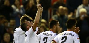 Paco Alcacer brachte Valencia in Führung Paco Alcacer