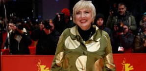 Claudia Roth fordert eine komplette Reform der FIFA Claudia Roth