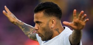 Dani Alves ist wohl auf der Suche nach einer neuen Herausforderung Dani Alves
