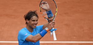 Rafael Nadal startet die Mission Titelverteidigung erfolgreich French Open