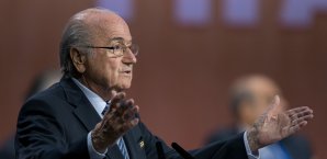 Sepp Blatter und die FIFA planen mit viel Geld Fußball International, FIFA