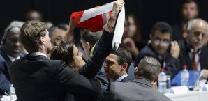 Beim FIFA-Kongress in Zürich kam es zu einem Zwischenfall mit einer Palästina-Aktivistin Fußball International, FIFA