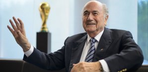 Joseph Blatter gerät immer mehr in die Kritik Joseph
