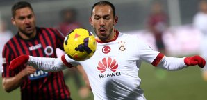 Umut Bulut (r.) gelang der letzte Treffer der Saison für Gala Umut Bulut