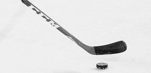 Die deutschen Frauen waren ohne Chance Eishockey, DEB
