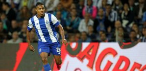 Alex Sandro stand bei Porto noch bis 2016 unter Vertrag Alex Sandro, FC Porto