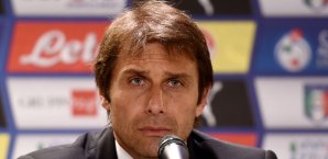Antonio Conte hat sich über die Einsatzzeit der italienischen Talente beschwert Antonio Conte