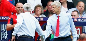 Arsene Wenger feiert den Gunners-Sieg Arsene Wenger