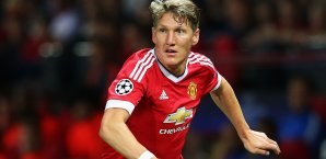Bastian Schweinsteiger im United-Trikot zu sehen, ist immer noch ungewohnt Bastian Schweinsteiger