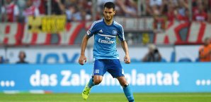 Emir Spahic wurde gegen den 1. FC Köln mit Rot vom Platz gestellt Emir Spahic