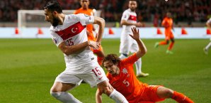 Mehmet Topal absolvierte bisher 40 Länderspiele für die Türkei Mehmet Topal