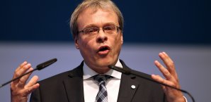 Peter Peters bleibt Mitglied der Klub-Lizenzierungskommission Peter Peters