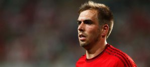 Philipp Lahm verteidigt Mario Götze Philipp Lahm