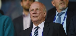 Greg Dyke spricht markige Worte FIFA