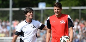 Joachim Löw lobte Mario Gomez zuletzt schon wegen seiner guten Leistungen in der Süper Lig Joachim Löw, Mario Gomez