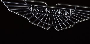 Aston Martin, Logo