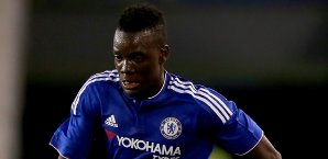 Bertrand Traore ist der Stein des Anstoßes für die mögliche Sperre Bertrand Traore