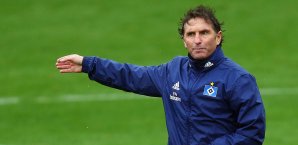 Bruno Labbadia hat den HSV wieder ins gesicherte Mittelfeld geführt Bruno Labbadia
