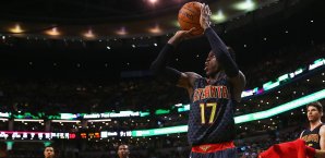 Dennis Schröder kommt bei den Atlanta Hawks derzeit nicht wirklich zum Zuge Dennis Schröder