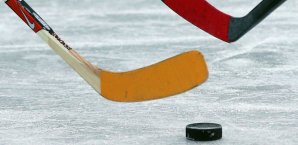 Bei einem Eishockeyspiel in Moskau kam es zum Eklat Eishockey